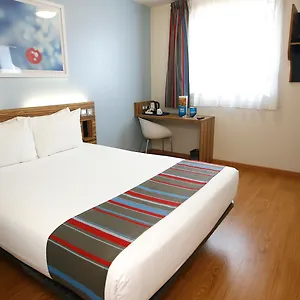 travelodge-barcelona-poblenou.catalonia-hotels.com/